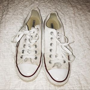 DONATING SOON ✰ Converse ✰